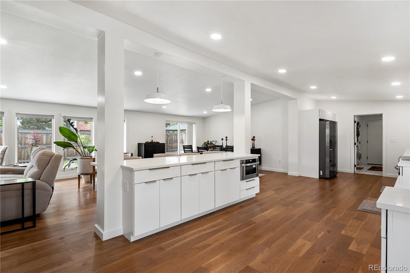 MLS Image #3 for 2175 s joliet street,aurora, Colorado