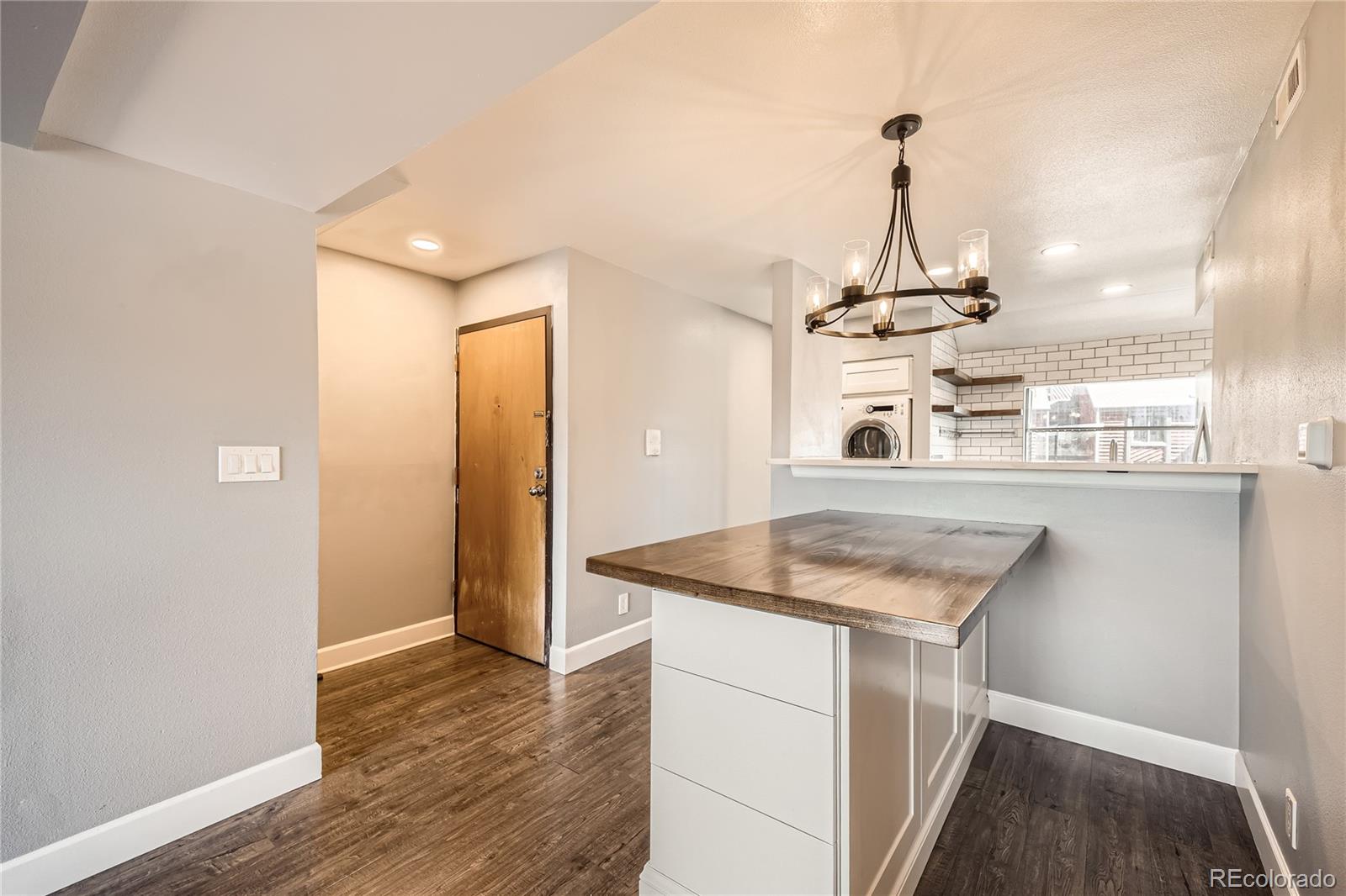 MLS Image #5 for 303 w lehow avenue,englewood, Colorado