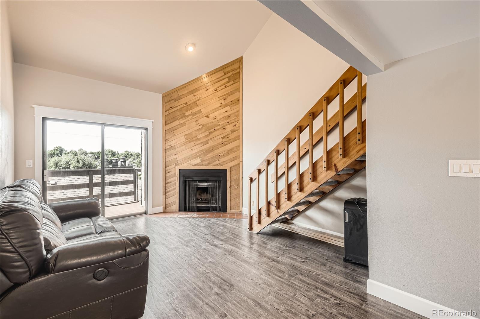 MLS Image #6 for 303 w lehow avenue,englewood, Colorado