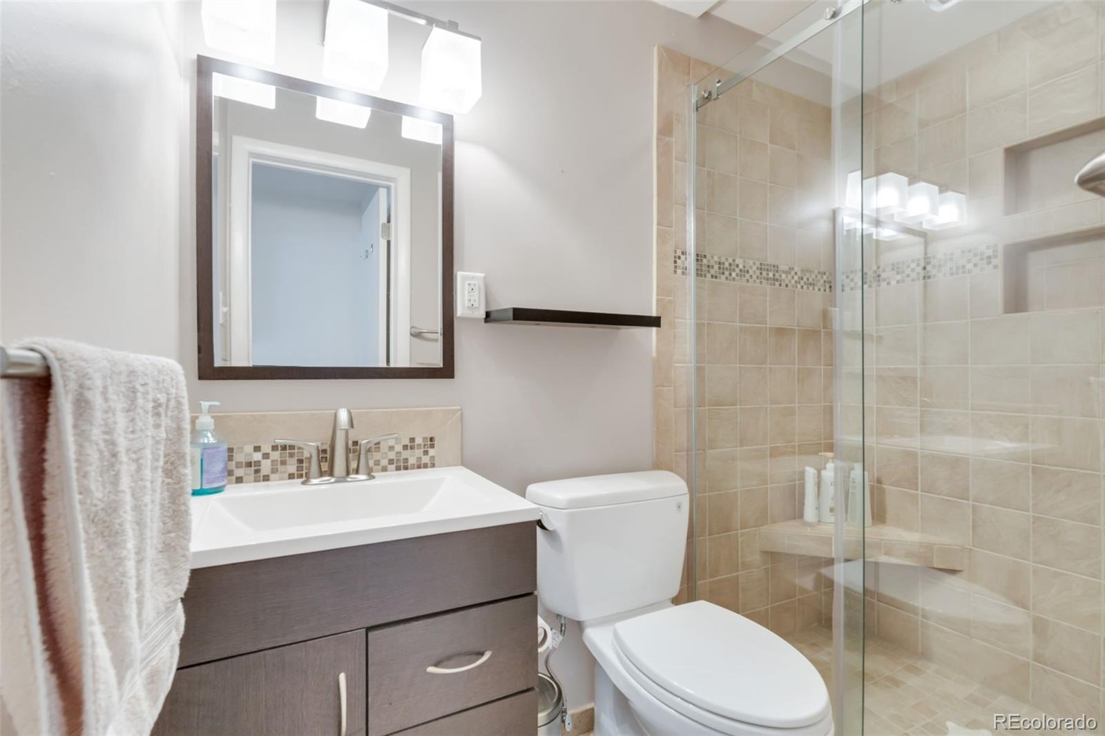 MLS Image #21 for 3049 s williams street,denver, Colorado