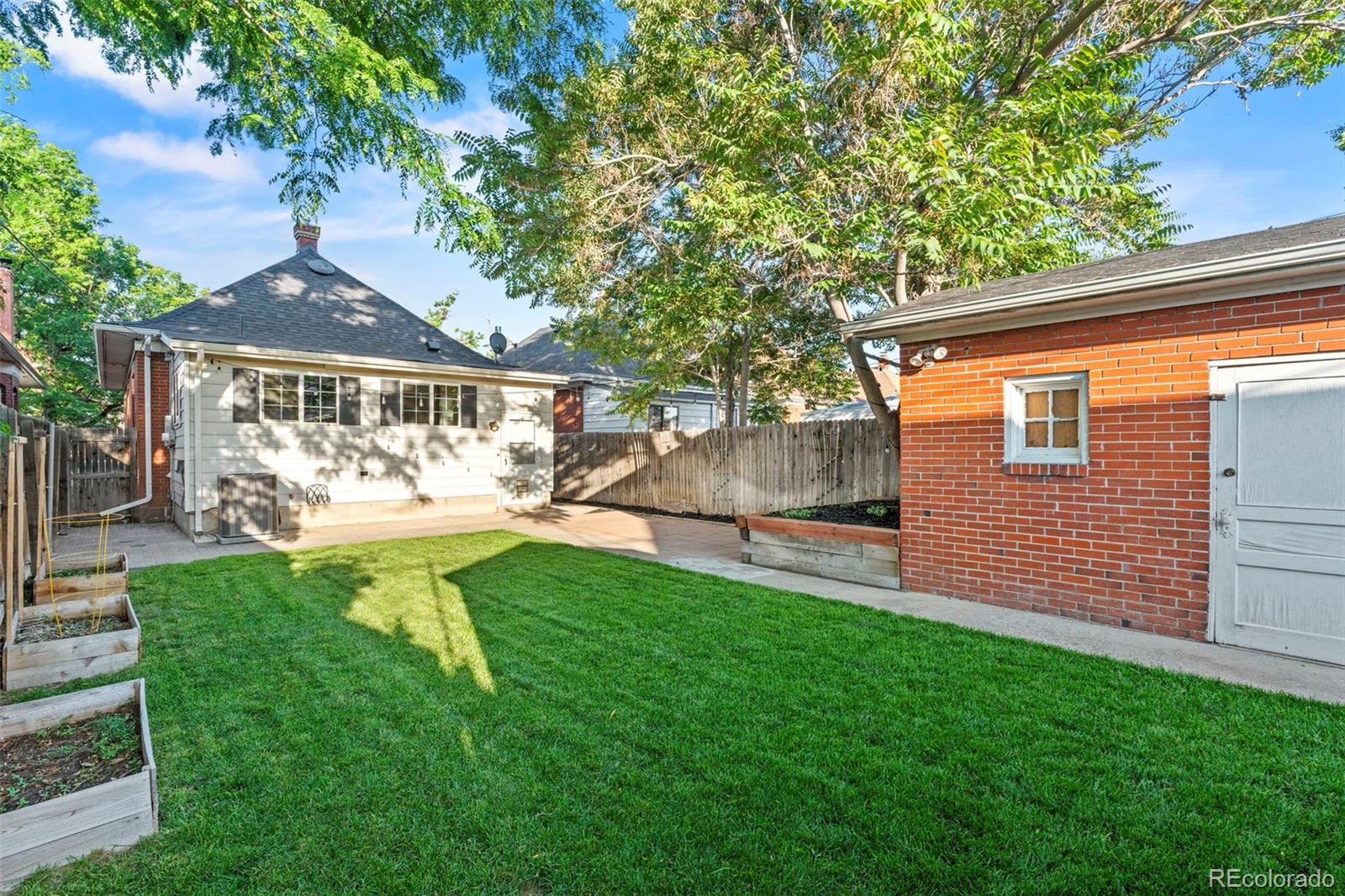MLS Image #26 for 1031 s pennsylvania street,denver, Colorado