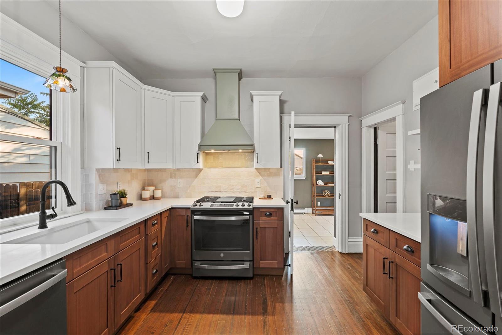 MLS Image #9 for 1031 s pennsylvania street,denver, Colorado