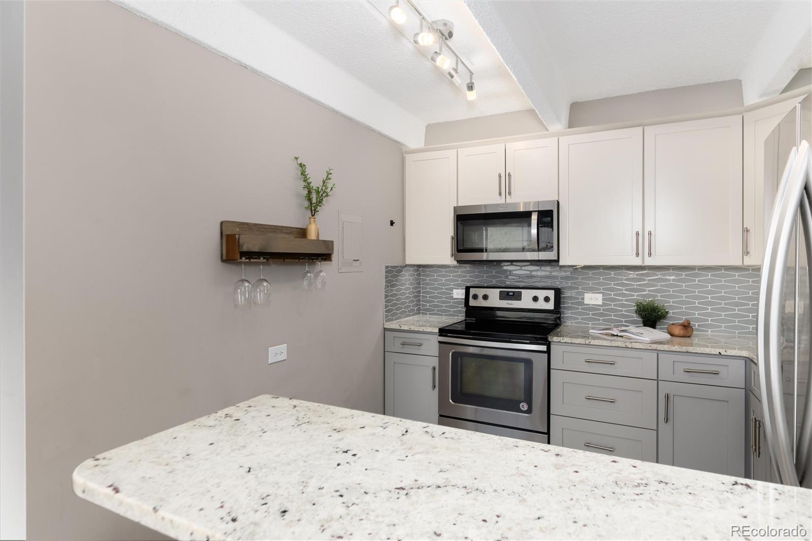 MLS Image #14 for 555 e 10th avenue,denver, Colorado