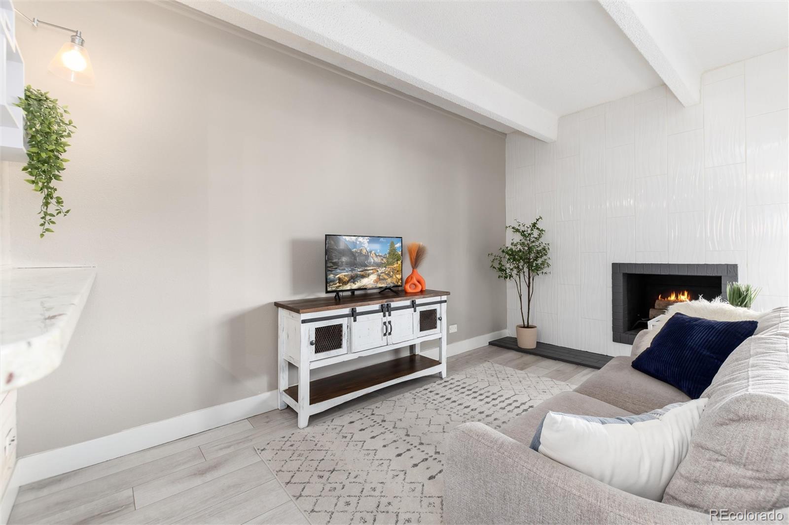 MLS Image #9 for 555 e 10th avenue,denver, Colorado