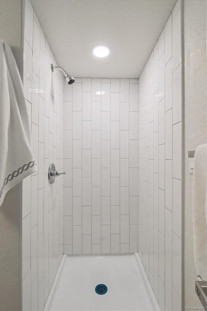 MLS Image #11 for 1718 s flanders way,aurora, Colorado