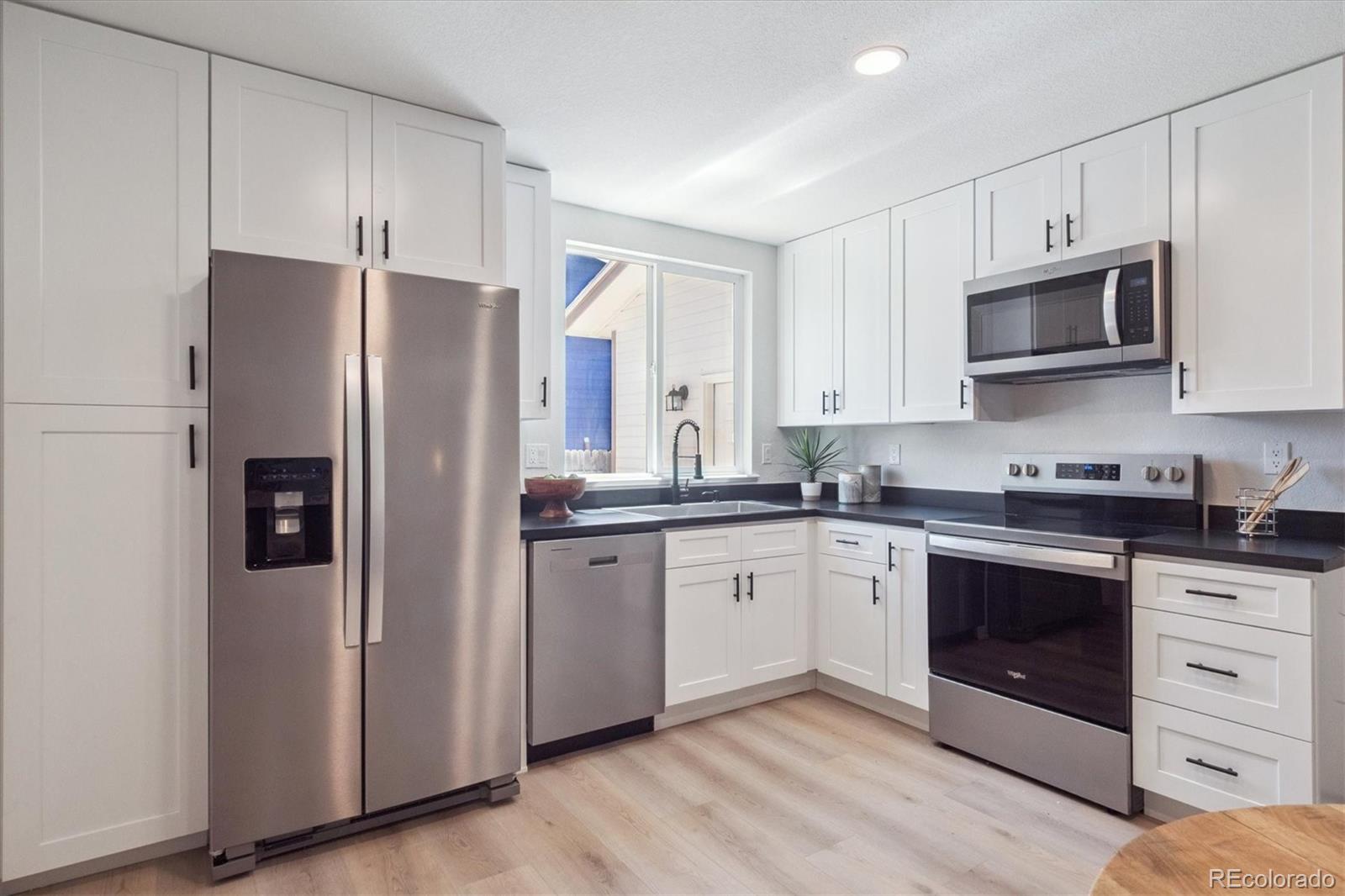 MLS Image #5 for 1718 s flanders way,aurora, Colorado