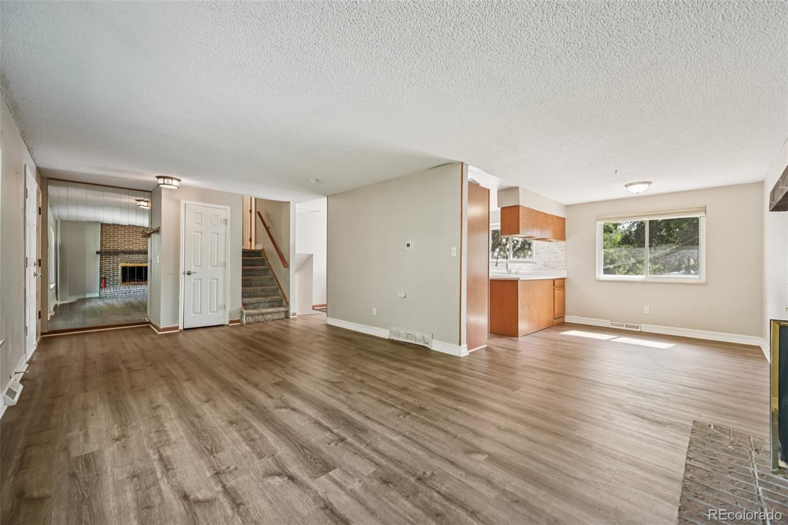 MLS Image #14 for 7862 w 84th court,arvada, Colorado