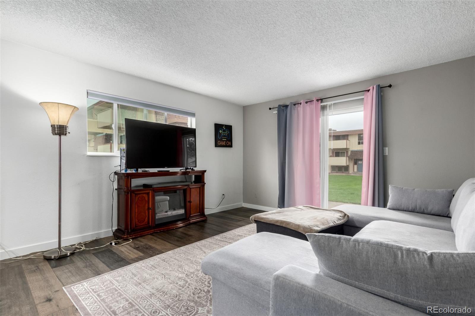 MLS Image #2 for 10211  ura lane,thornton, Colorado