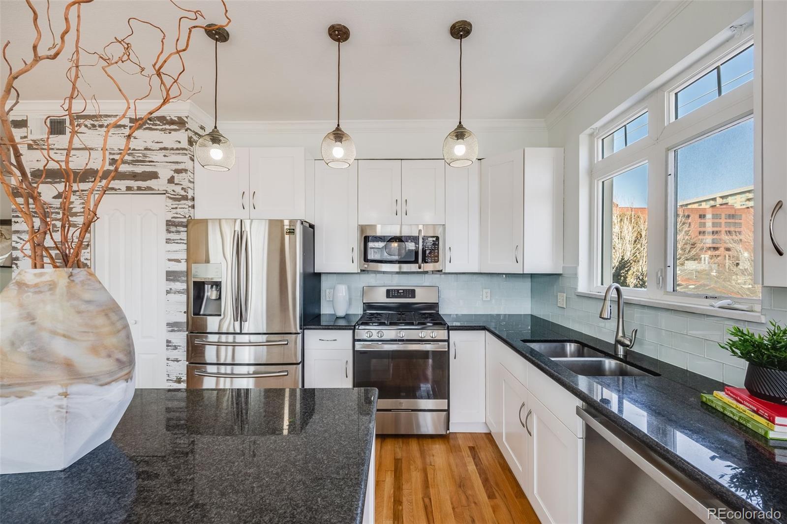 MLS Image #12 for 111 s monroe street,denver, Colorado