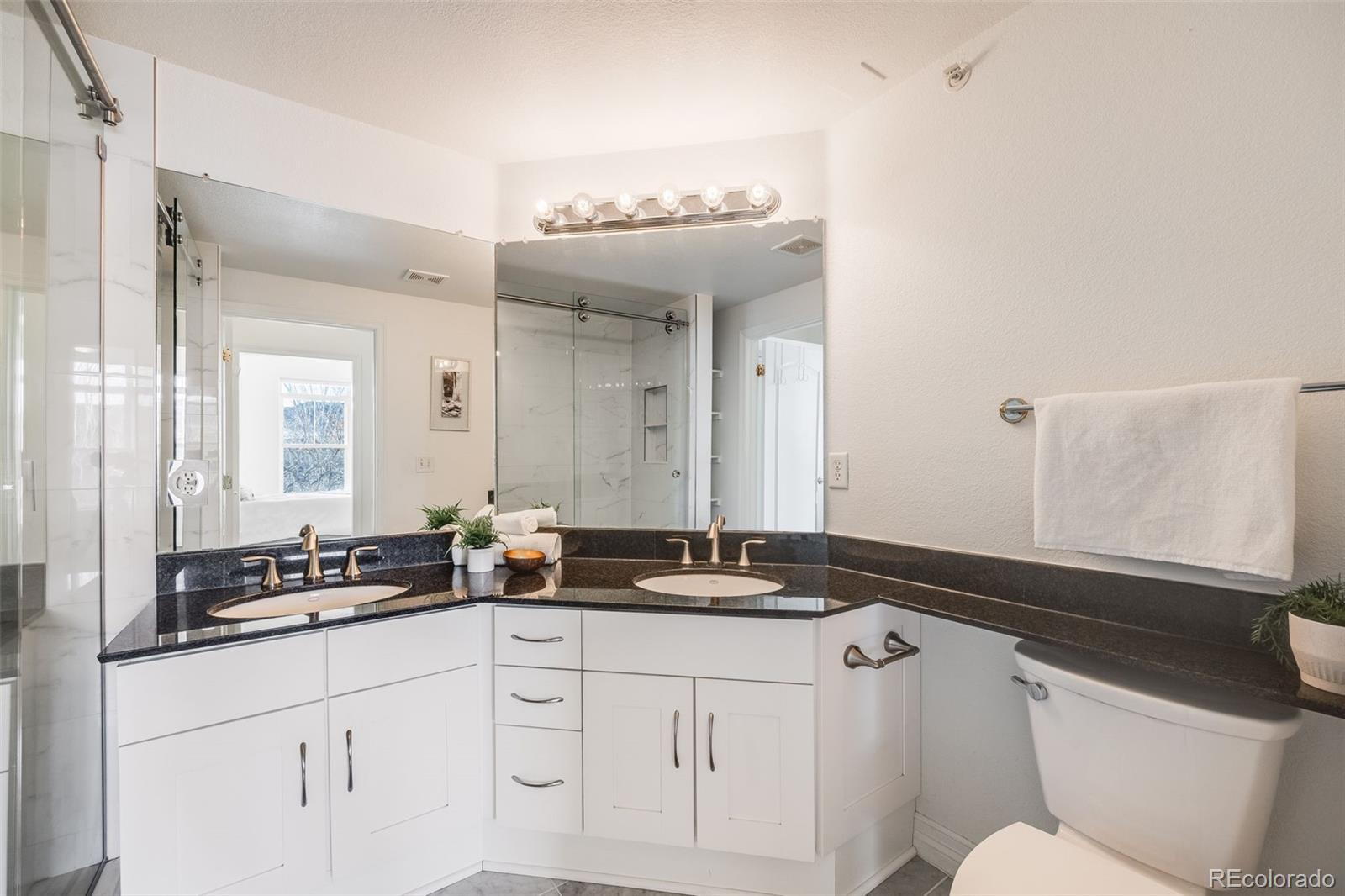 MLS Image #20 for 111 s monroe street,denver, Colorado