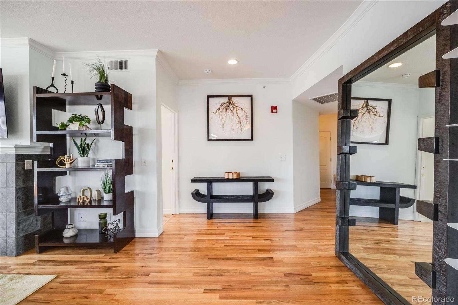 MLS Image #3 for 111 s monroe street,denver, Colorado
