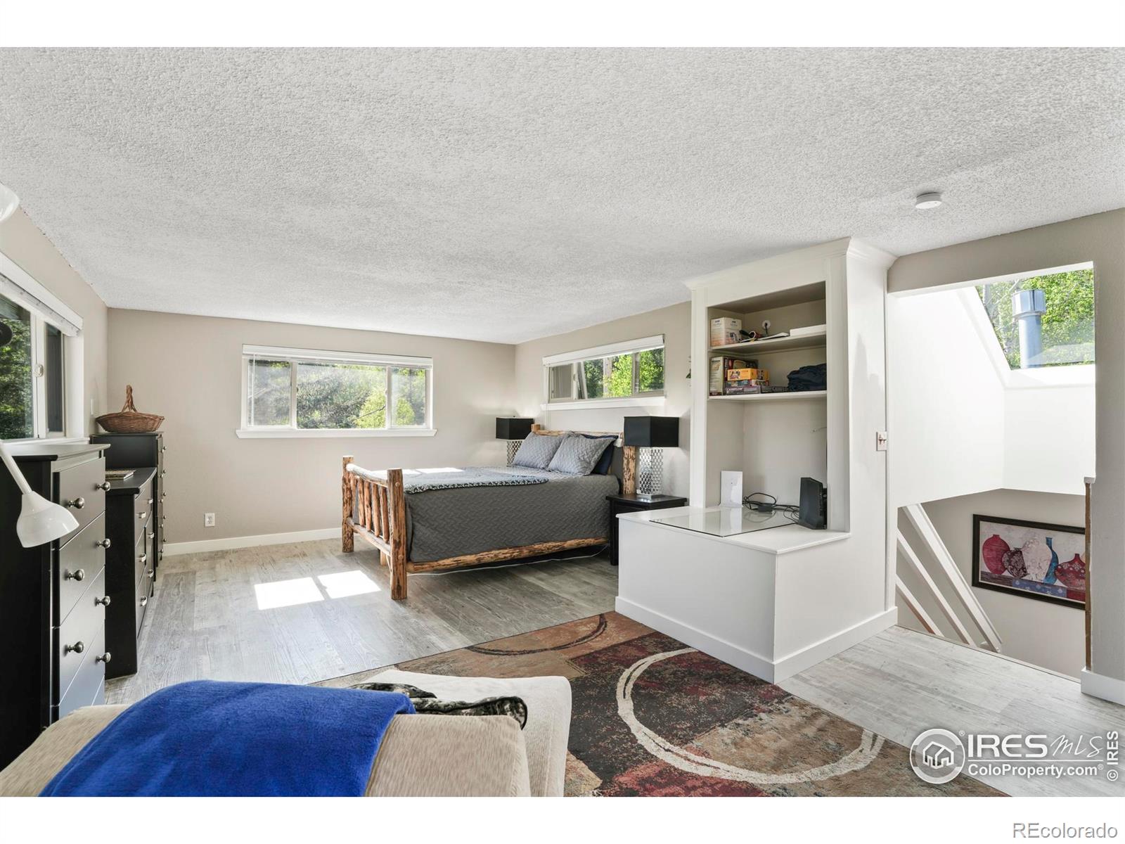 MLS Image #14 for 63  sillasen lane,golden, Colorado