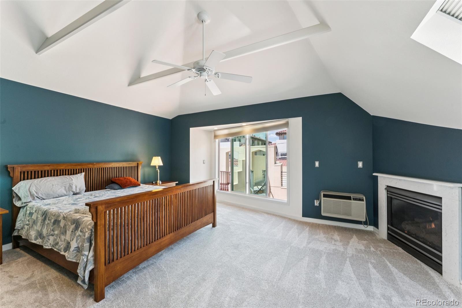 MLS Image #12 for 461  fillmore street,denver, Colorado