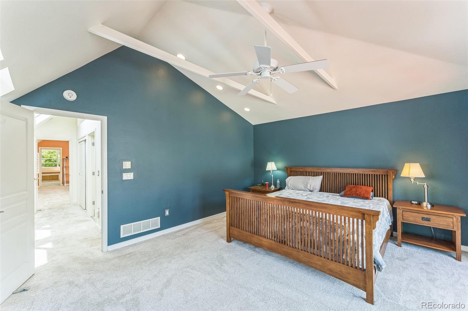 MLS Image #14 for 461  fillmore street,denver, Colorado