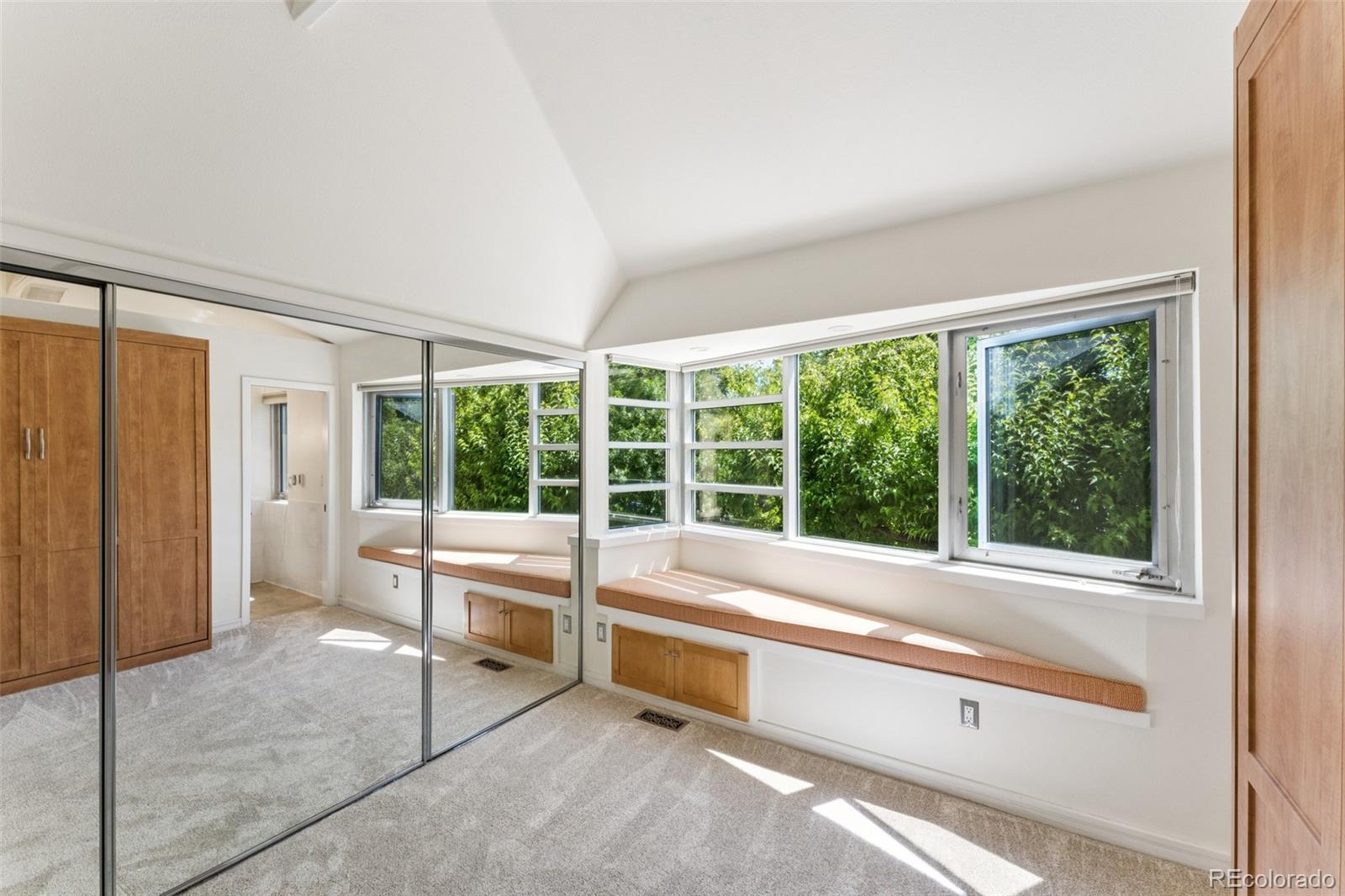 MLS Image #21 for 461  fillmore street,denver, Colorado