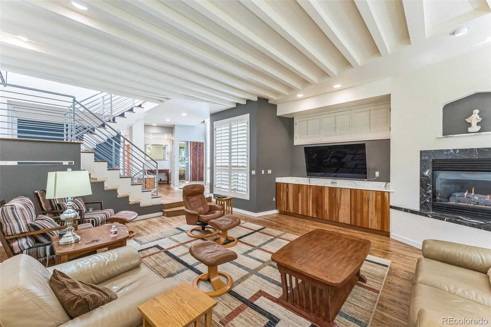 MLS Image #4 for 461  fillmore street,denver, Colorado