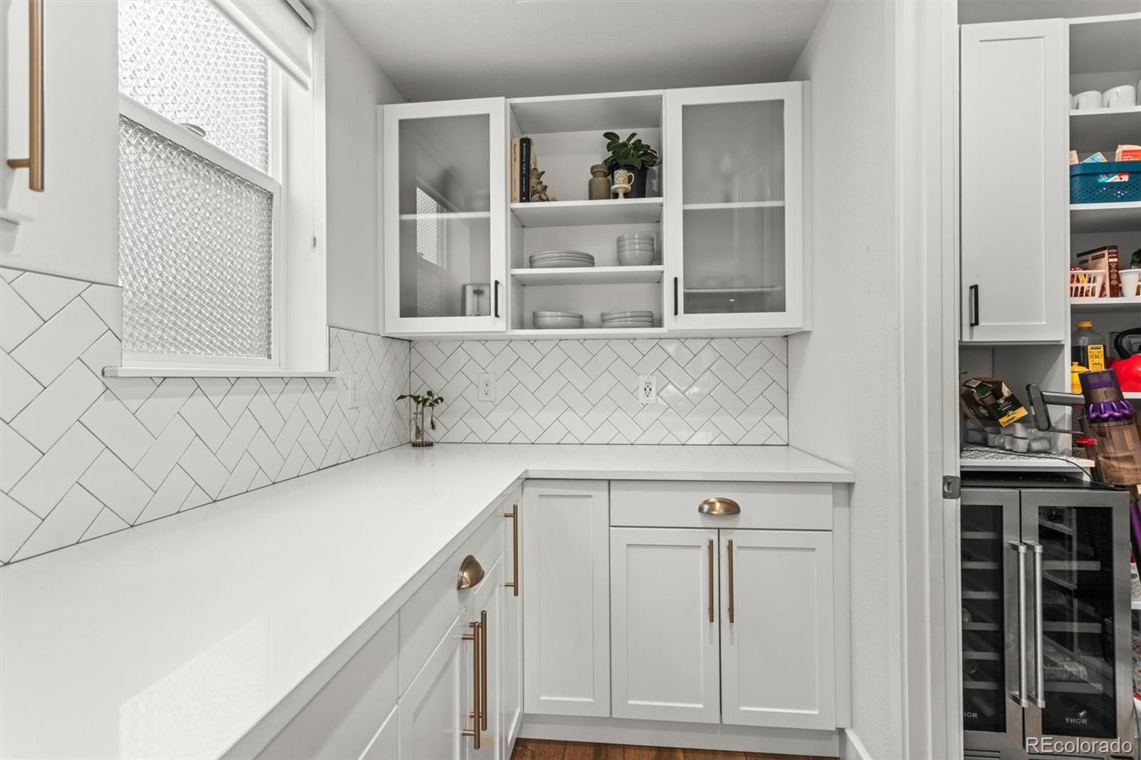 MLS Image #12 for 9391 e 59th north place,denver, Colorado