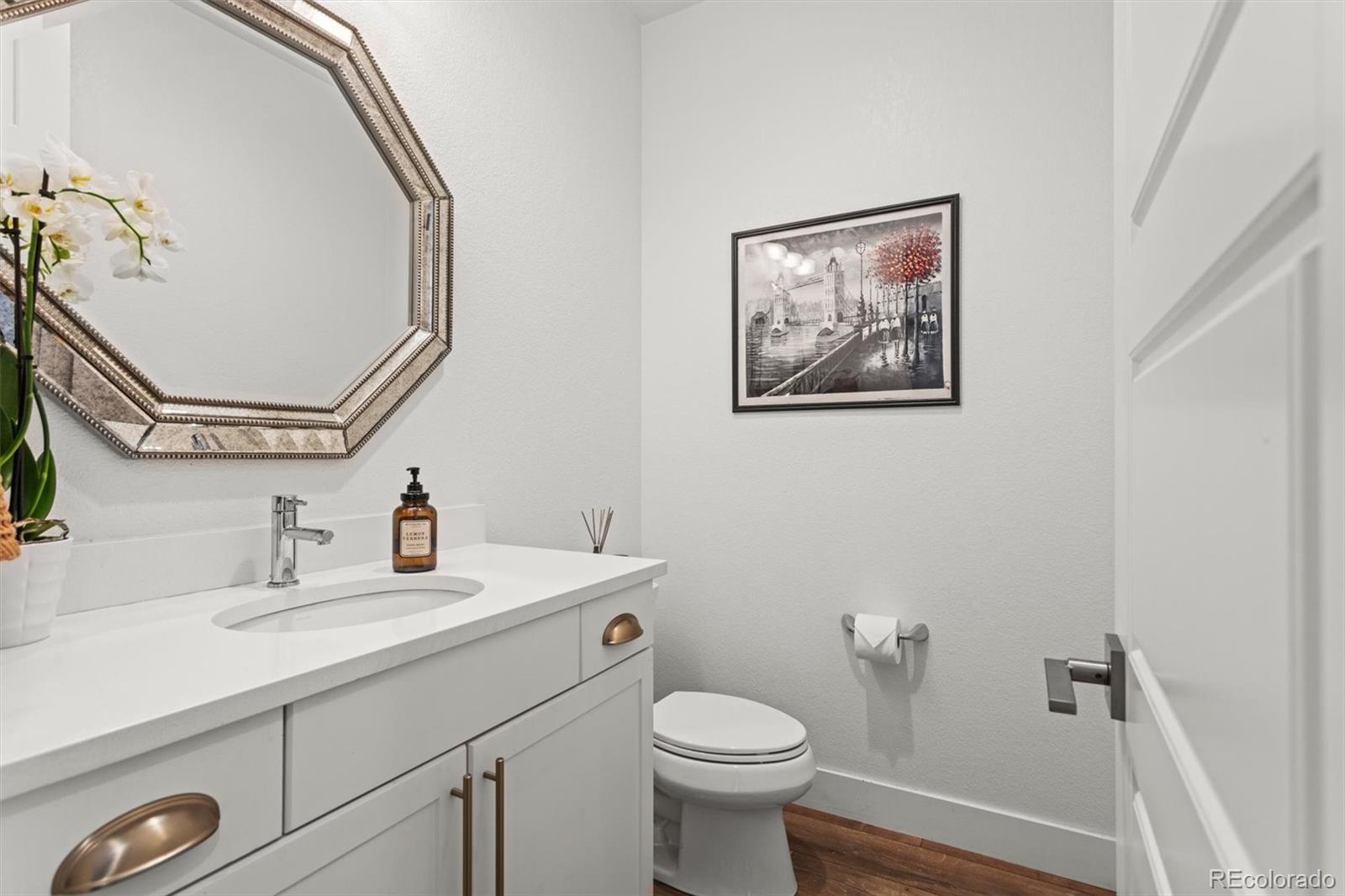 MLS Image #13 for 9391 e 59th north place,denver, Colorado