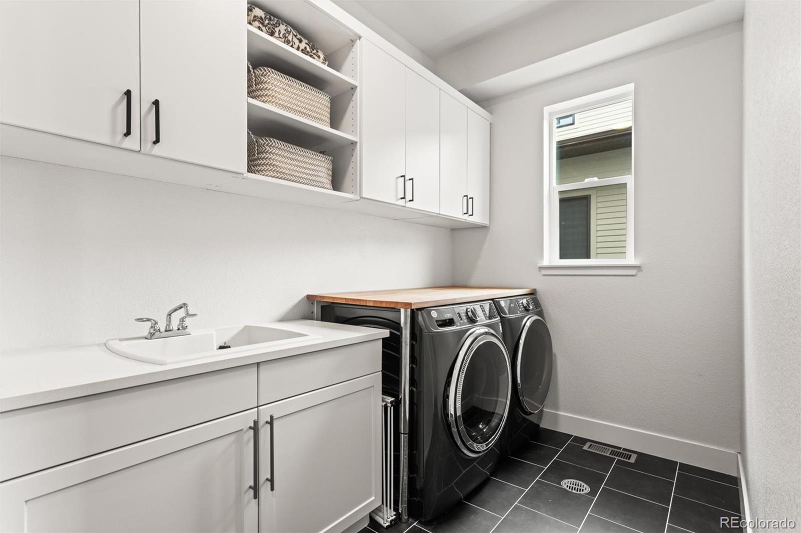 MLS Image #30 for 9391 e 59th north place,denver, Colorado