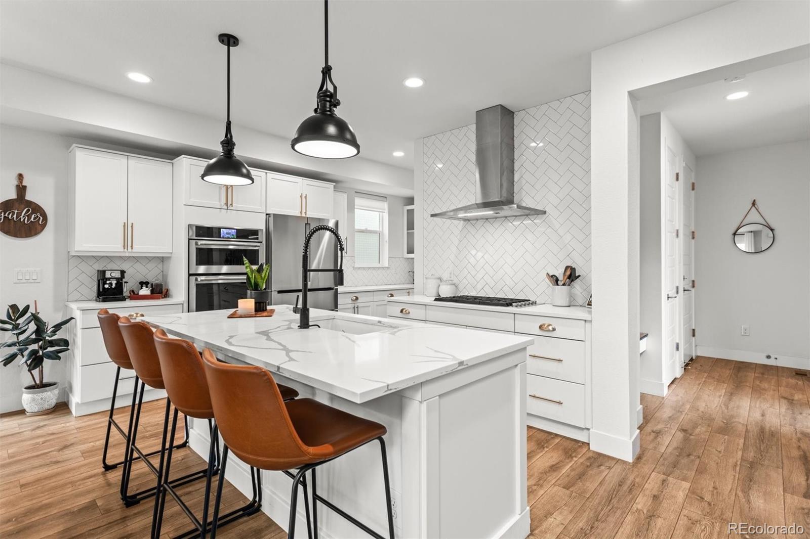MLS Image #8 for 9391 e 59th north place,denver, Colorado