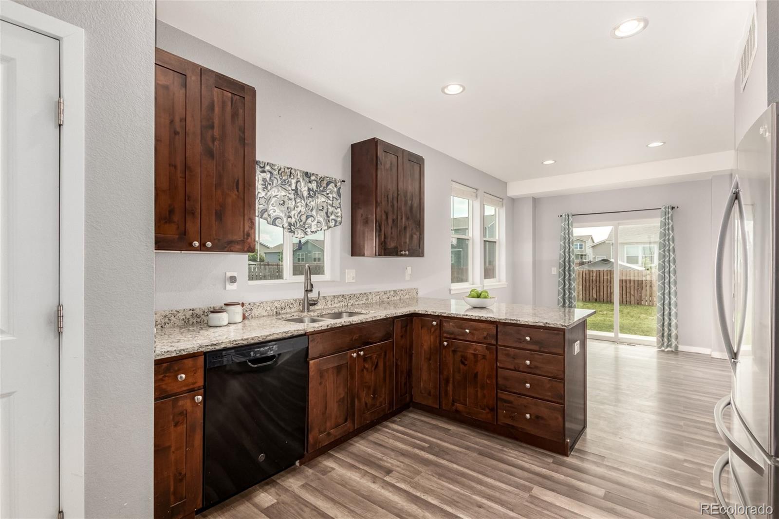 MLS Image #11 for 329 s 3rd avenue,deer trail, Colorado