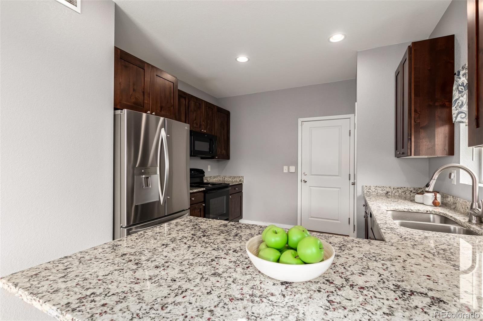MLS Image #9 for 329 s 3rd avenue,deer trail, Colorado