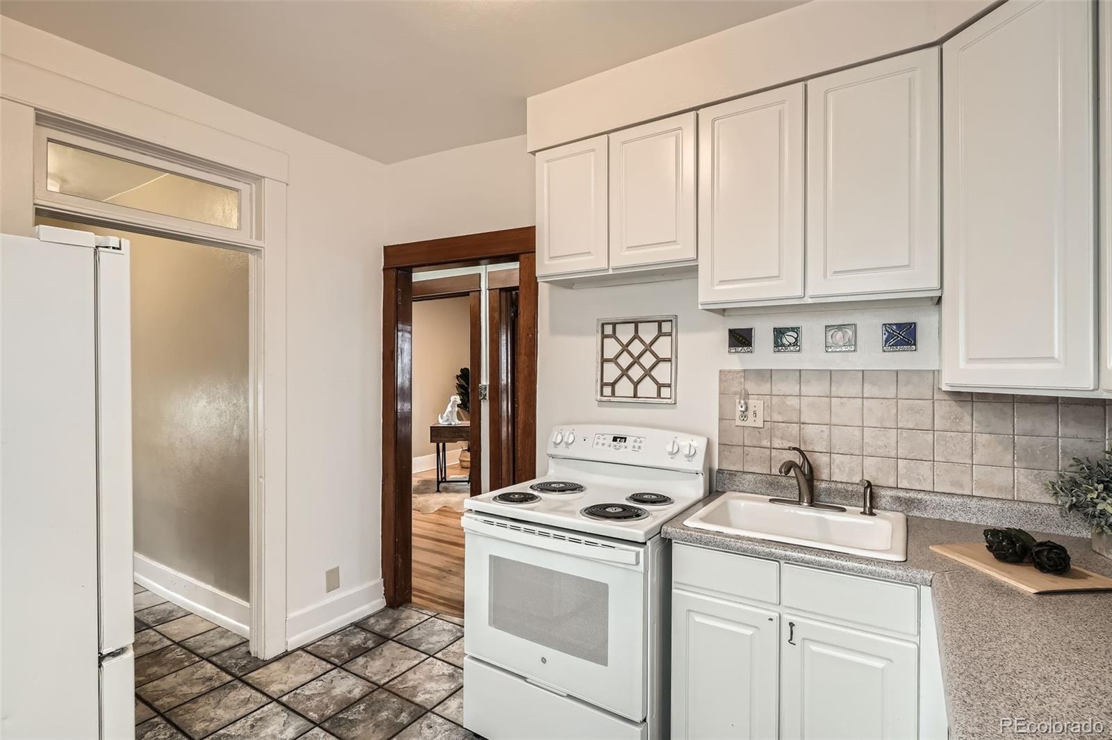 MLS Image #15 for 827 s sherman street,denver, Colorado
