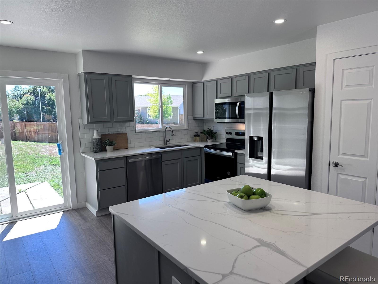 MLS Image #6 for 4382 s xenon street,morrison, Colorado