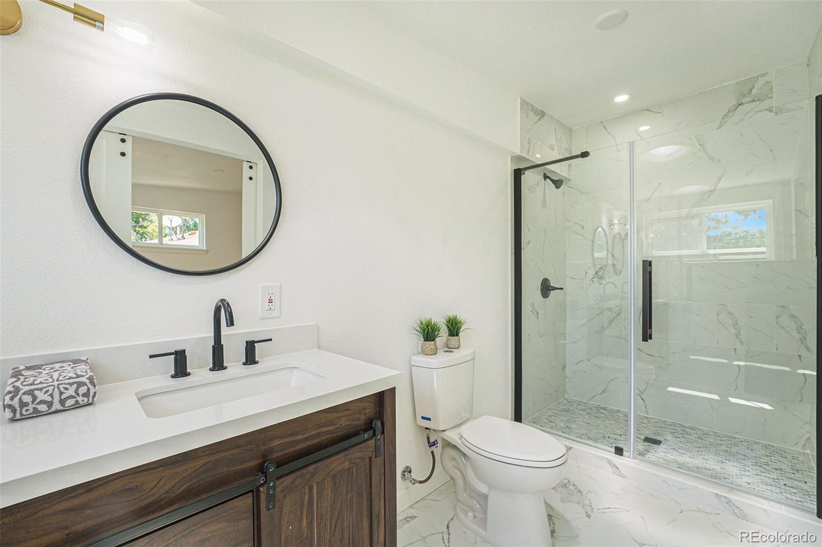 MLS Image #13 for 1420 s ivy way,denver, Colorado