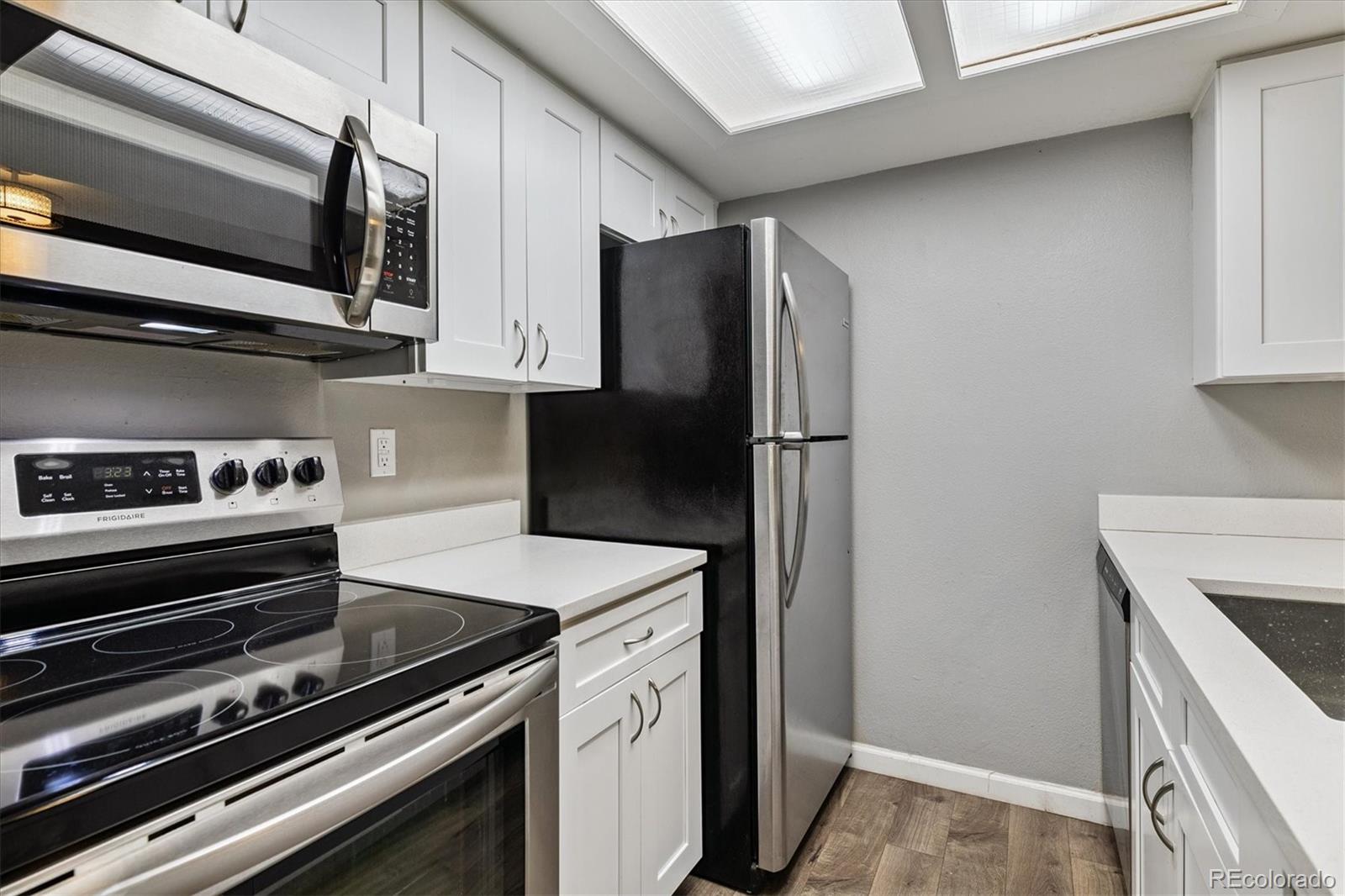 MLS Image #2 for 447 s memphis way 7,aurora, Colorado