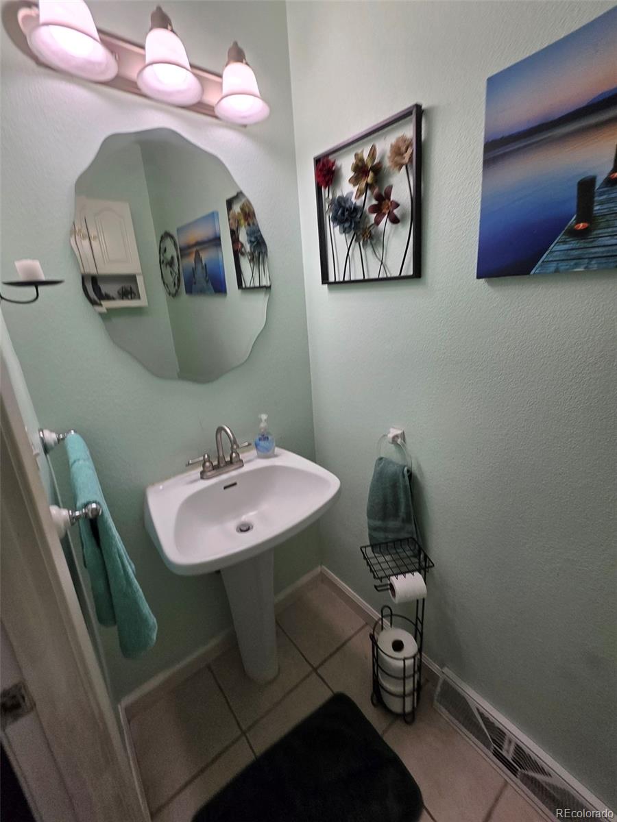 MLS Image #19 for 604 s xenon court,lakewood, Colorado