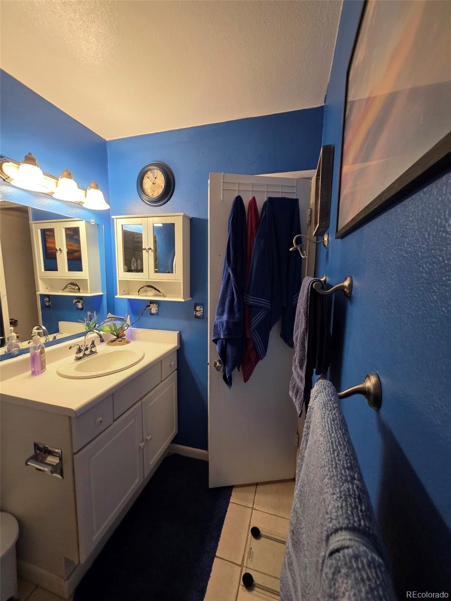 MLS Image #30 for 604 s xenon court,lakewood, Colorado