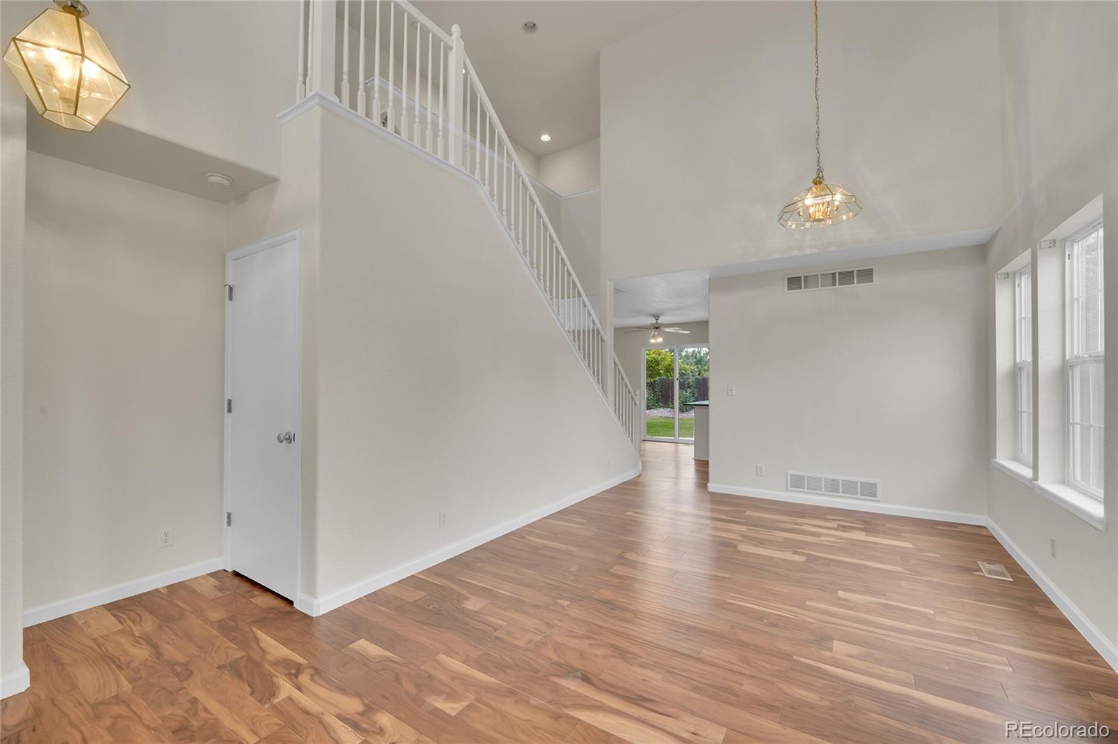 MLS Image #3 for 11091  clayton street,northglenn, Colorado