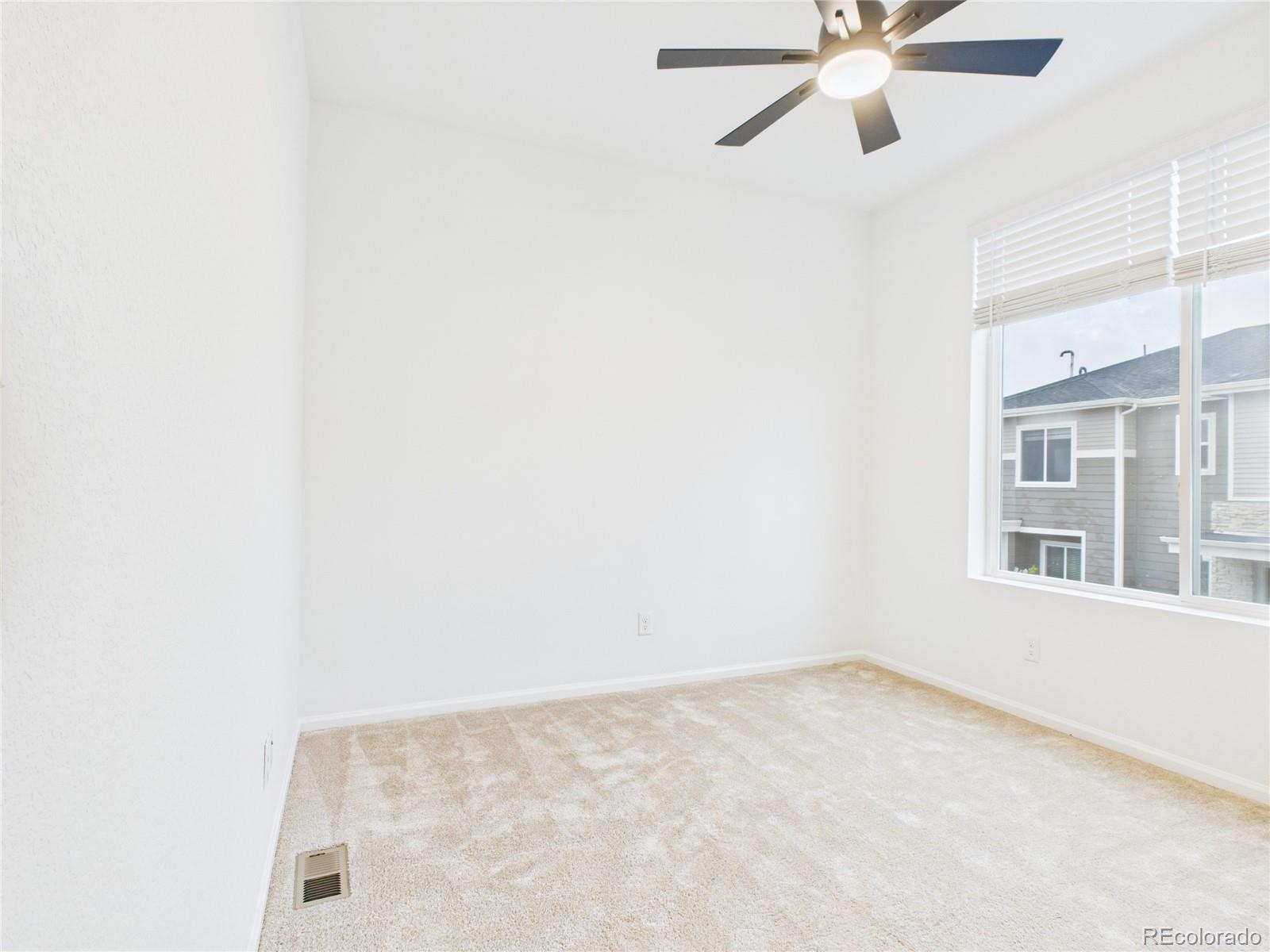 MLS Image #11 for 5062  baseline view,colorado springs, Colorado