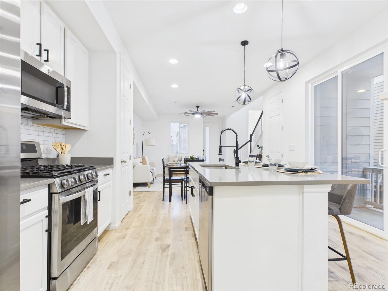 MLS Image #5 for 5062  baseline view,colorado springs, Colorado