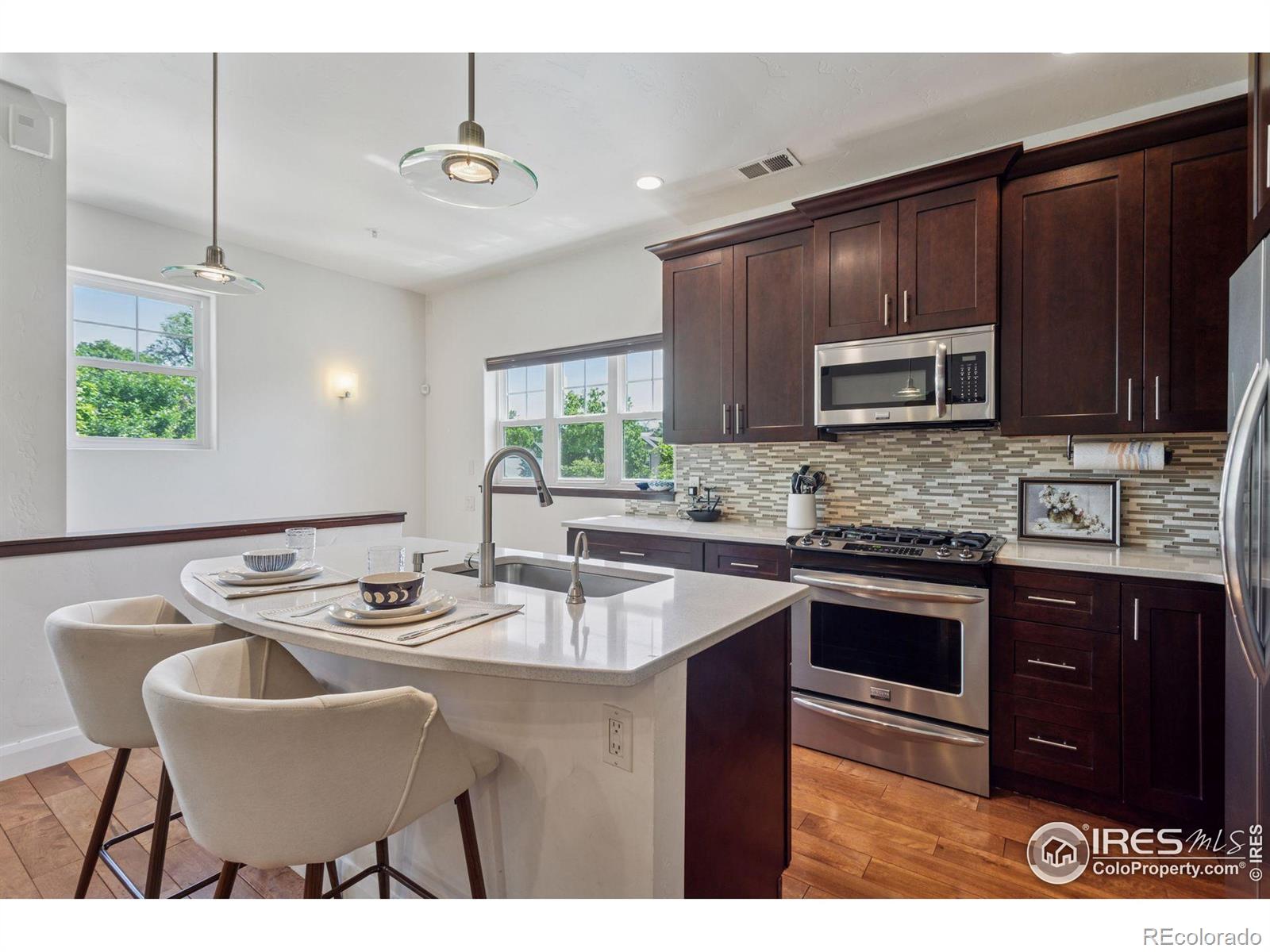 MLS Image #4 for 1944  arapahoe avenue,boulder, Colorado