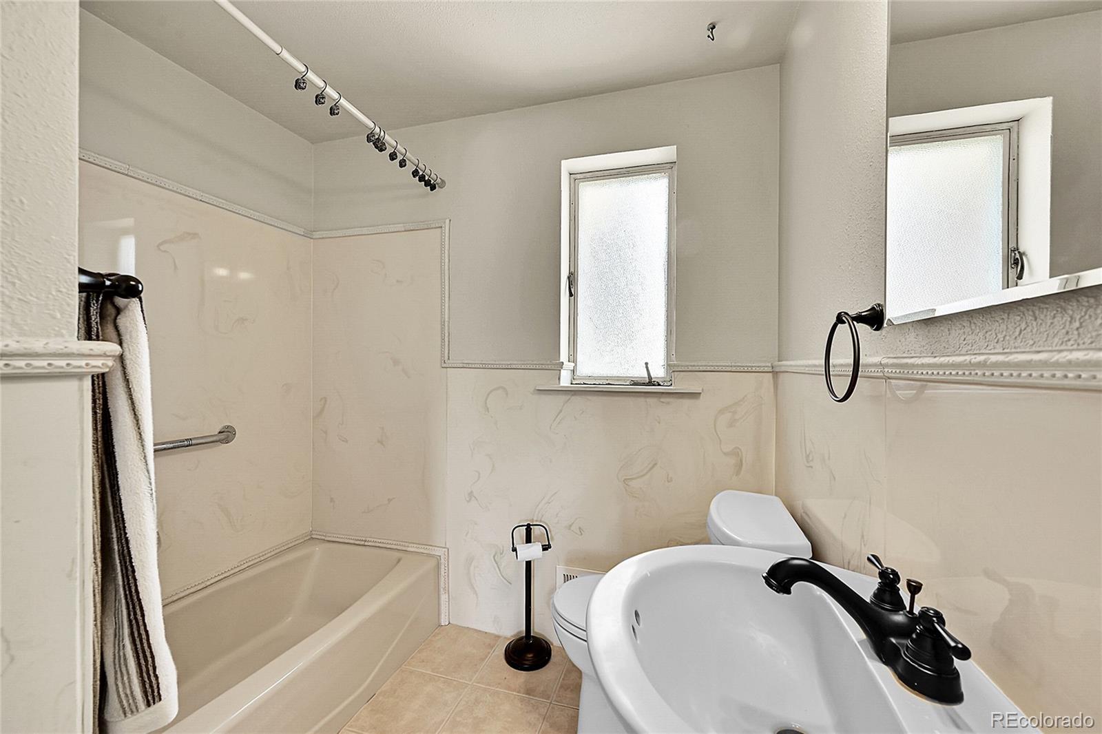 MLS Image #10 for 505  empire street,aurora, Colorado