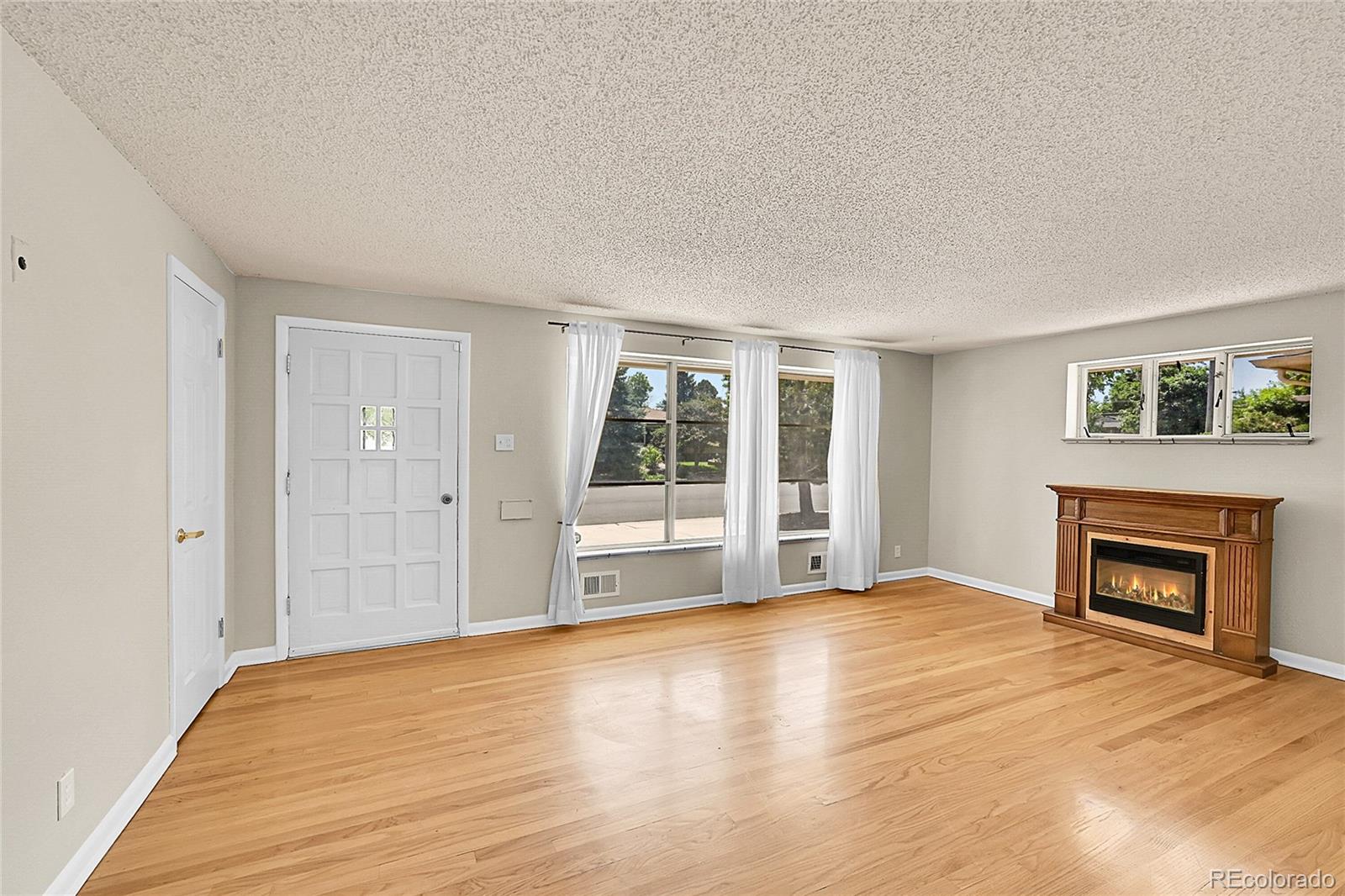 MLS Image #3 for 505  empire street,aurora, Colorado