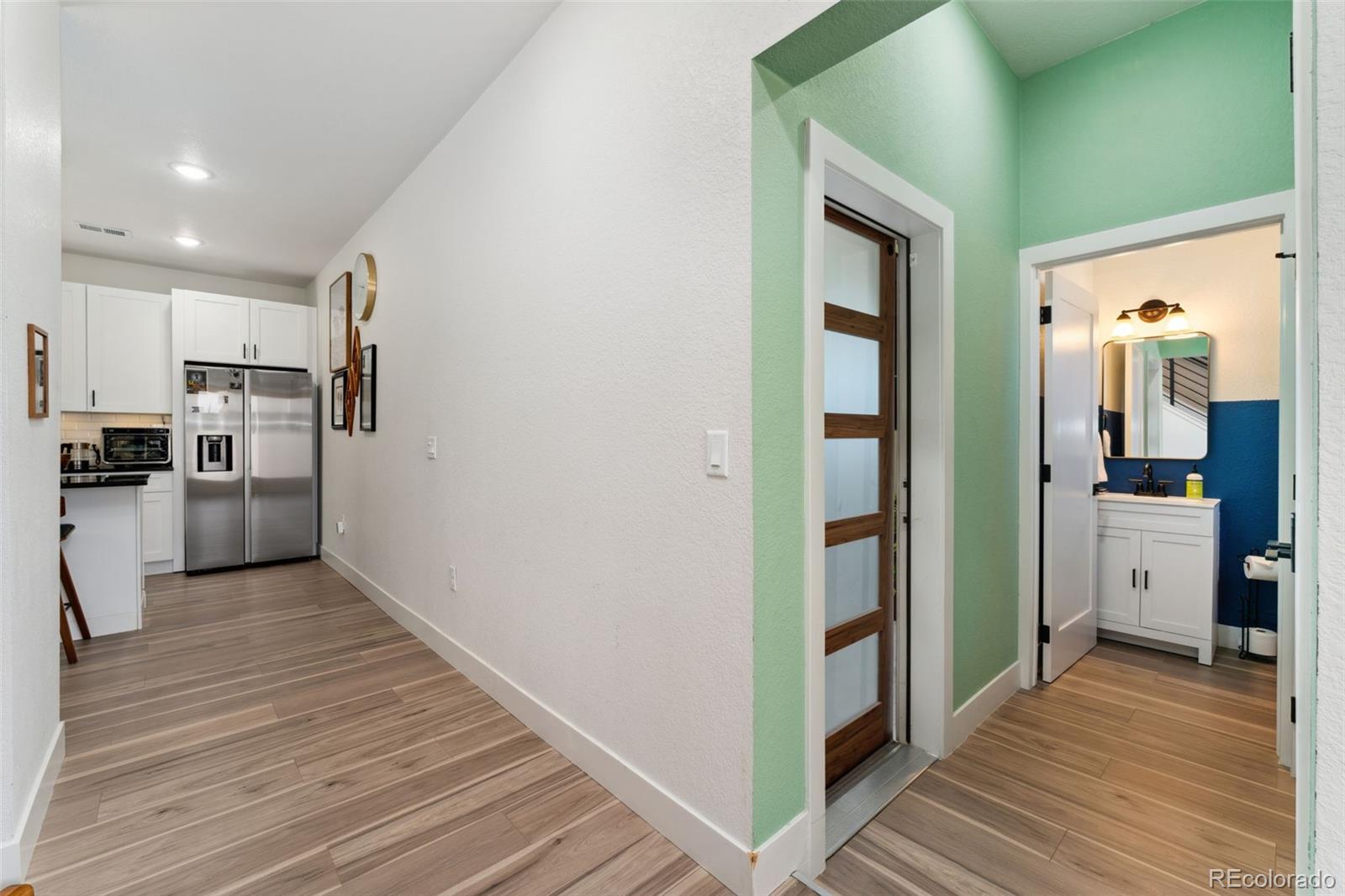 MLS Image #18 for 550 s raleigh street,denver, Colorado