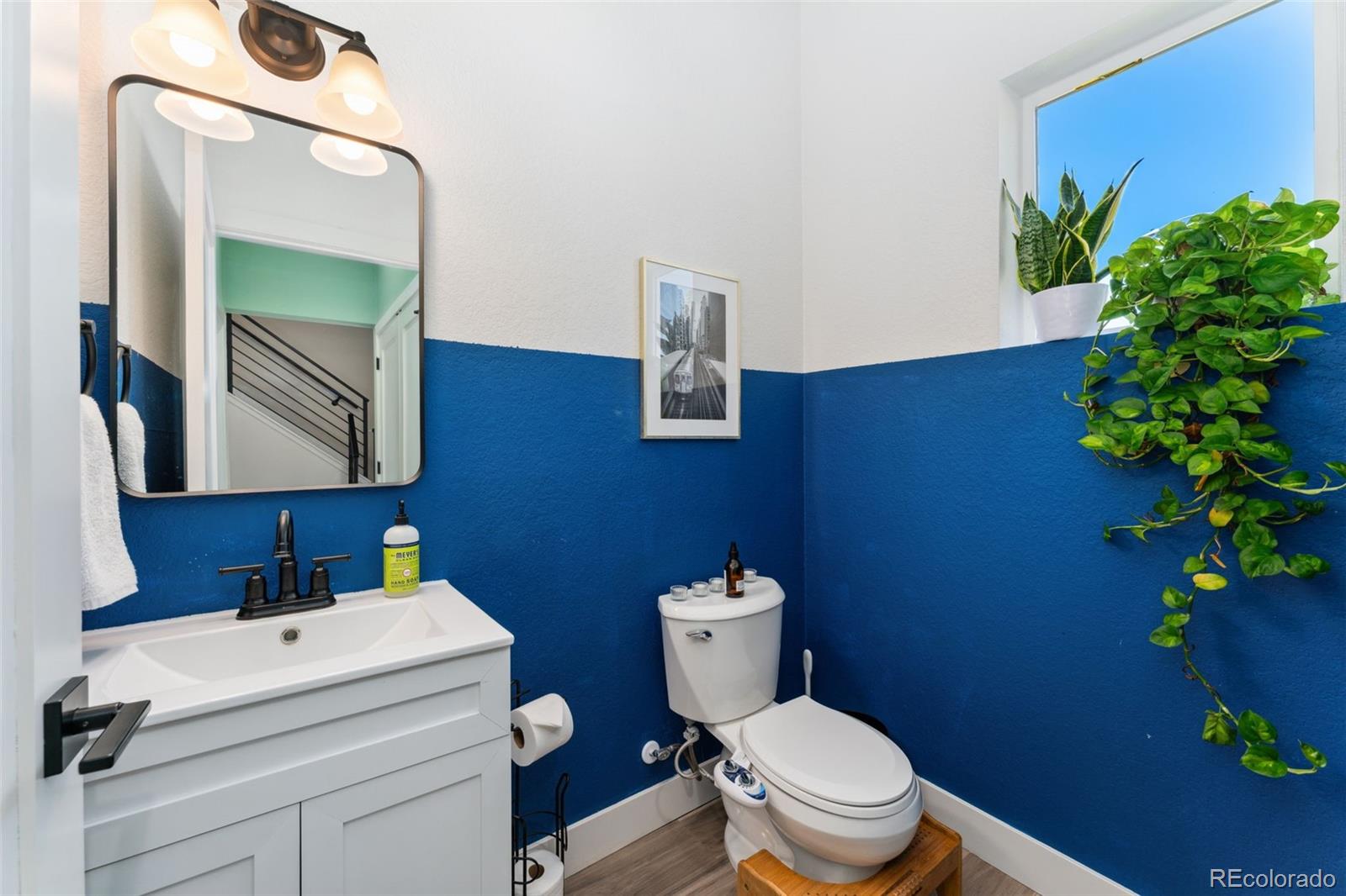 MLS Image #19 for 550 s raleigh street,denver, Colorado