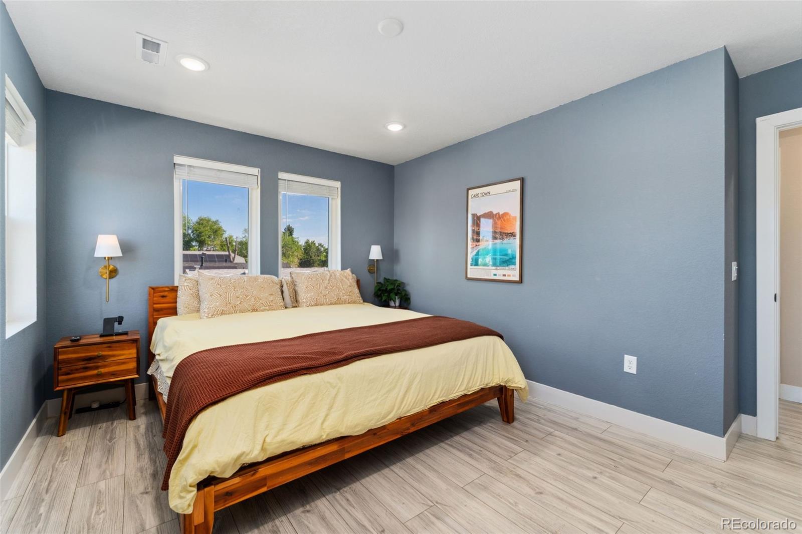 MLS Image #22 for 550 s raleigh street,denver, Colorado