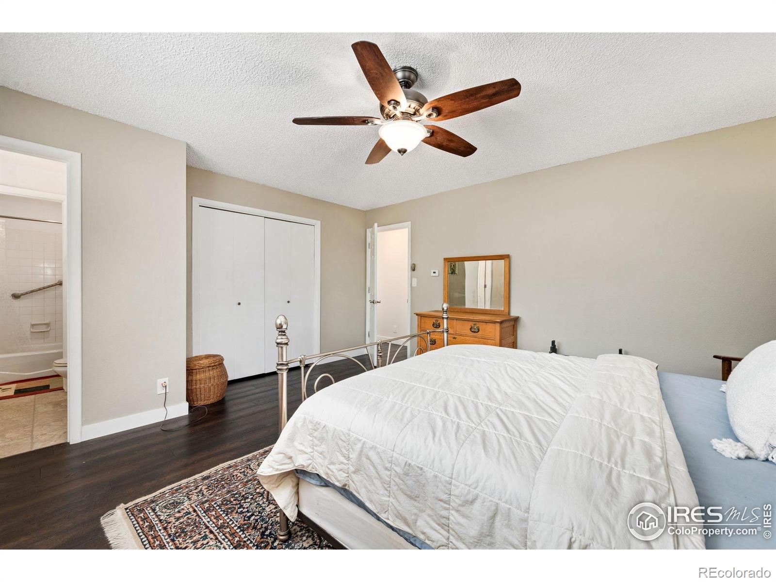 MLS Image #14 for 2011  abeyta court,loveland, Colorado