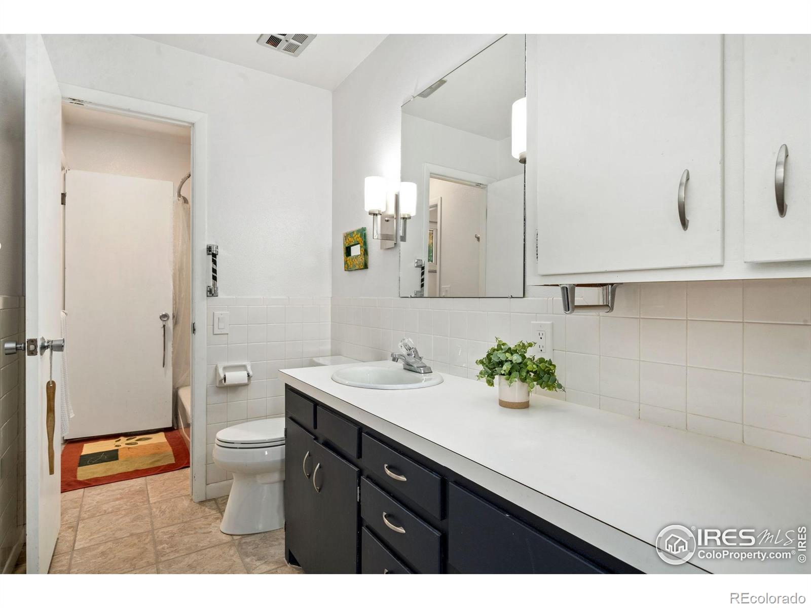 MLS Image #18 for 2011  abeyta court,loveland, Colorado