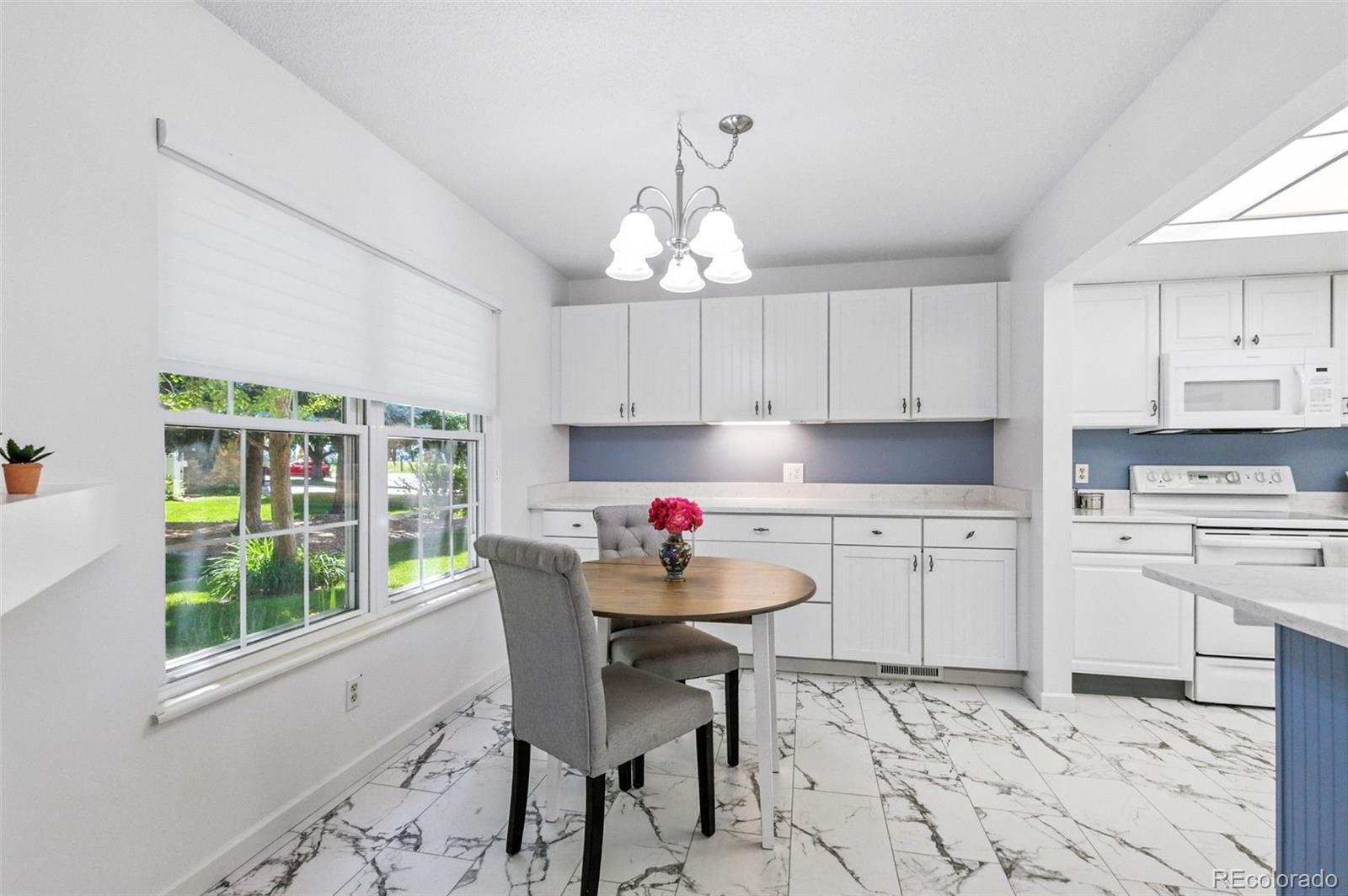 MLS Image #10 for 3274 s heather gardens way,aurora, Colorado