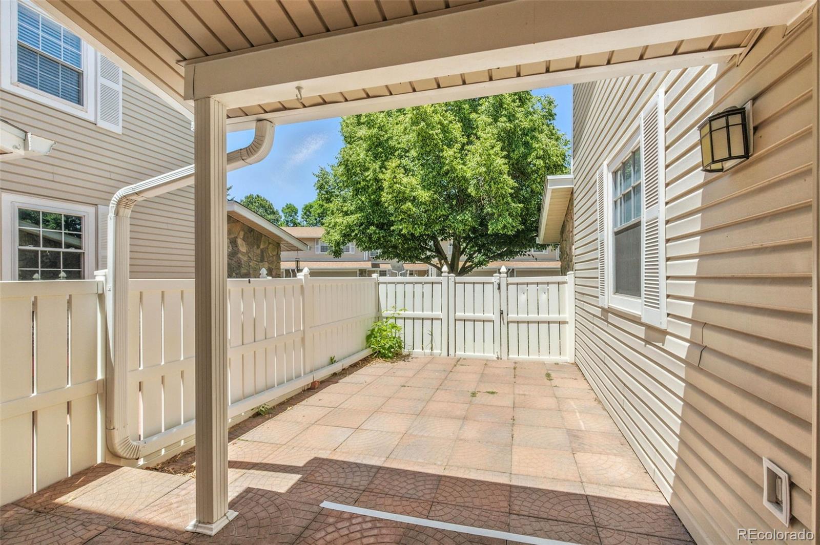 MLS Image #5 for 3274 s heather gardens way,aurora, Colorado