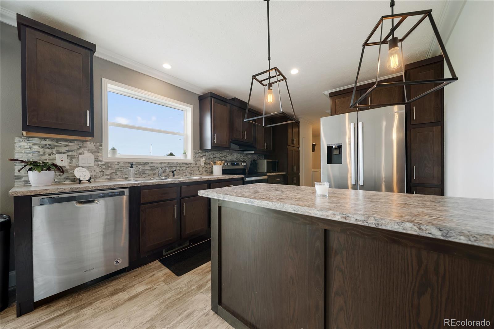 MLS Image #10 for 539 w 9th street,akron, Colorado