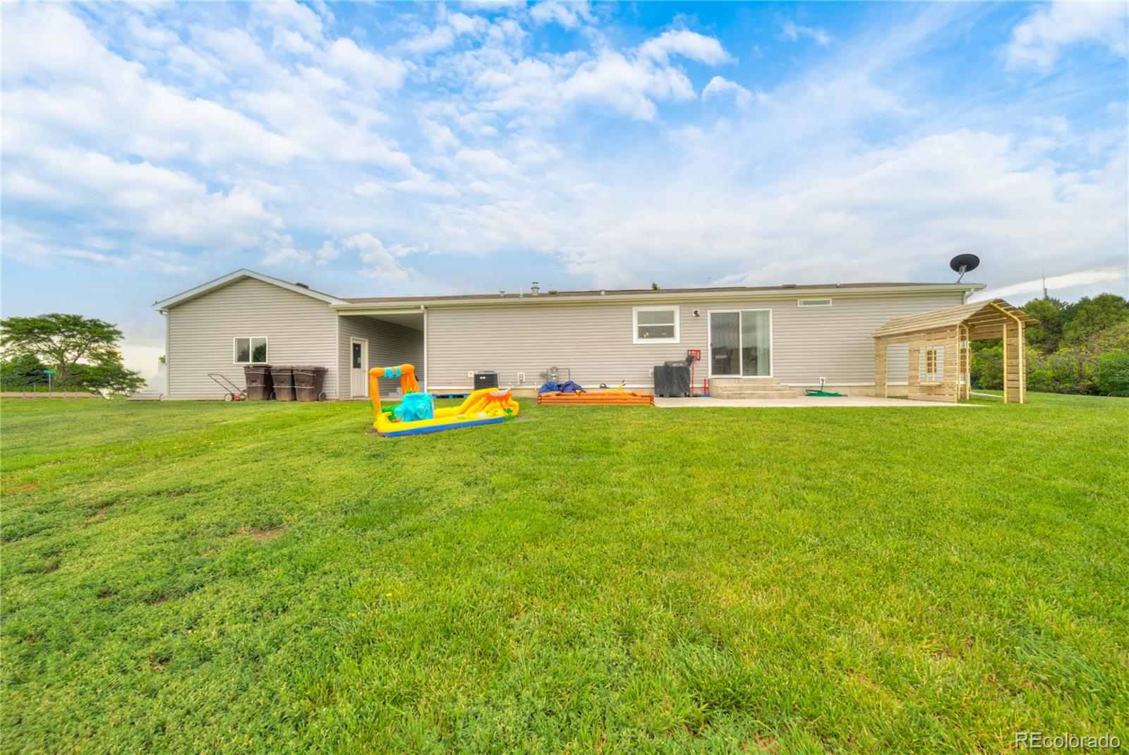 MLS Image #25 for 539 w 9th street,akron, Colorado
