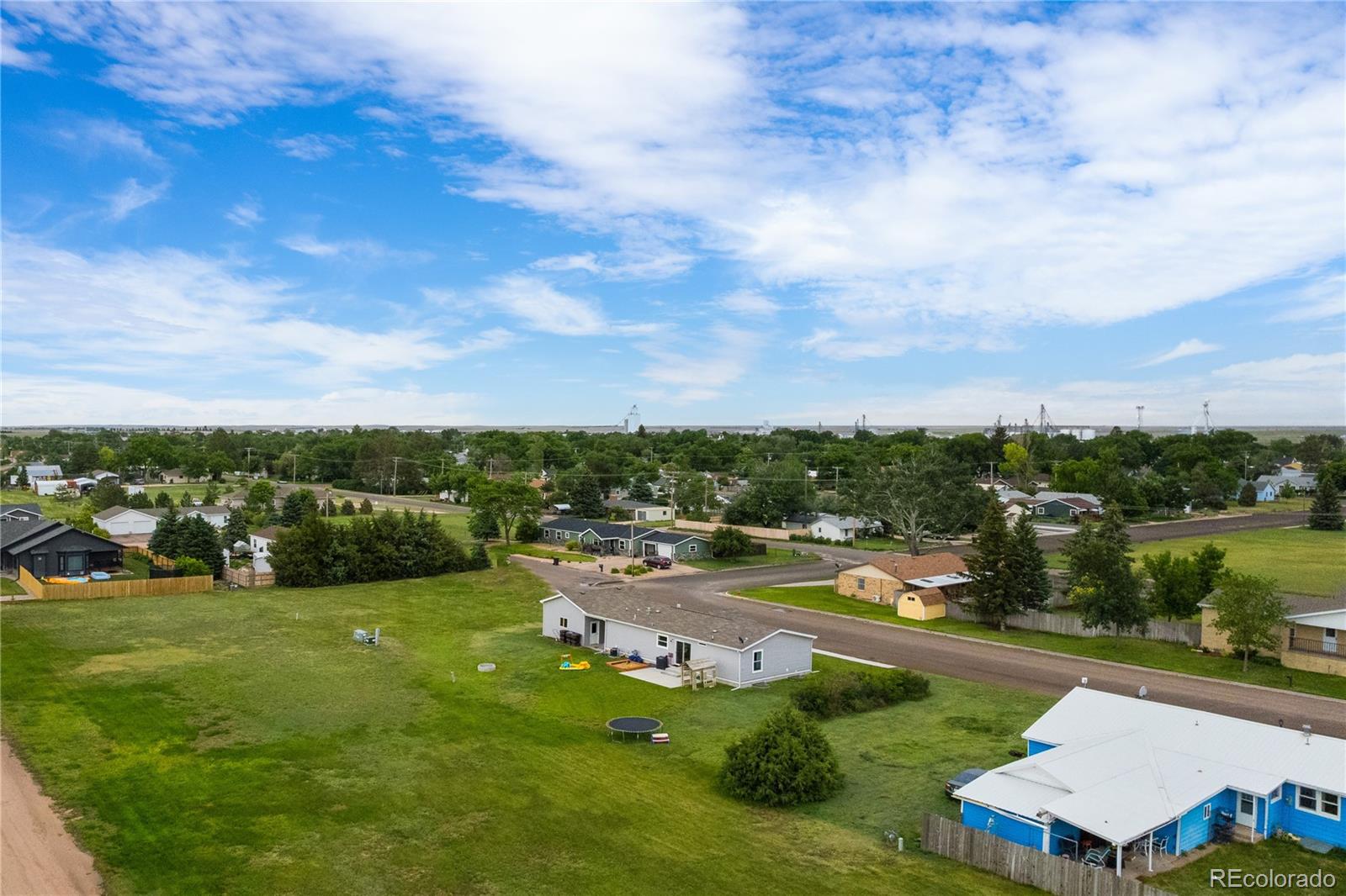 MLS Image #32 for 539 w 9th street,akron, Colorado