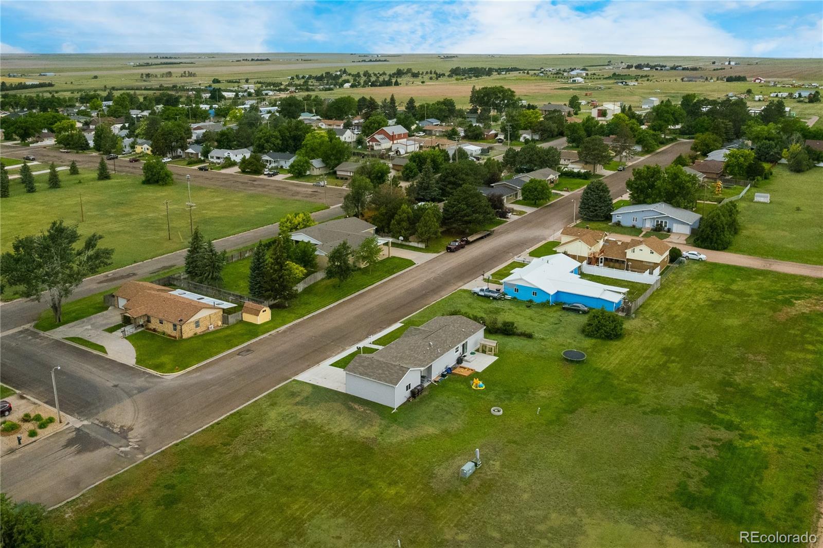 MLS Image #35 for 539 w 9th street,akron, Colorado