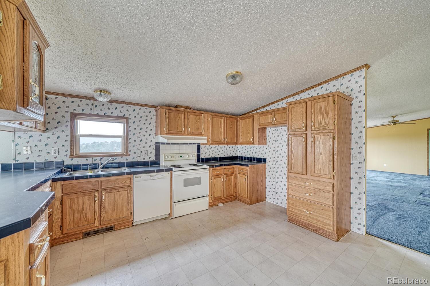 MLS Image #10 for 3063  autumn creek drive,canon city, Colorado